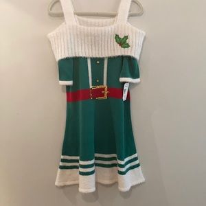Christmas sweater dress. New size M. Off the shoulders.